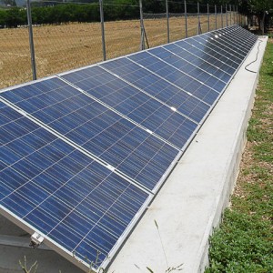 Pannelli fotovoltaici su terreno agricolo. Due Emme Mariani